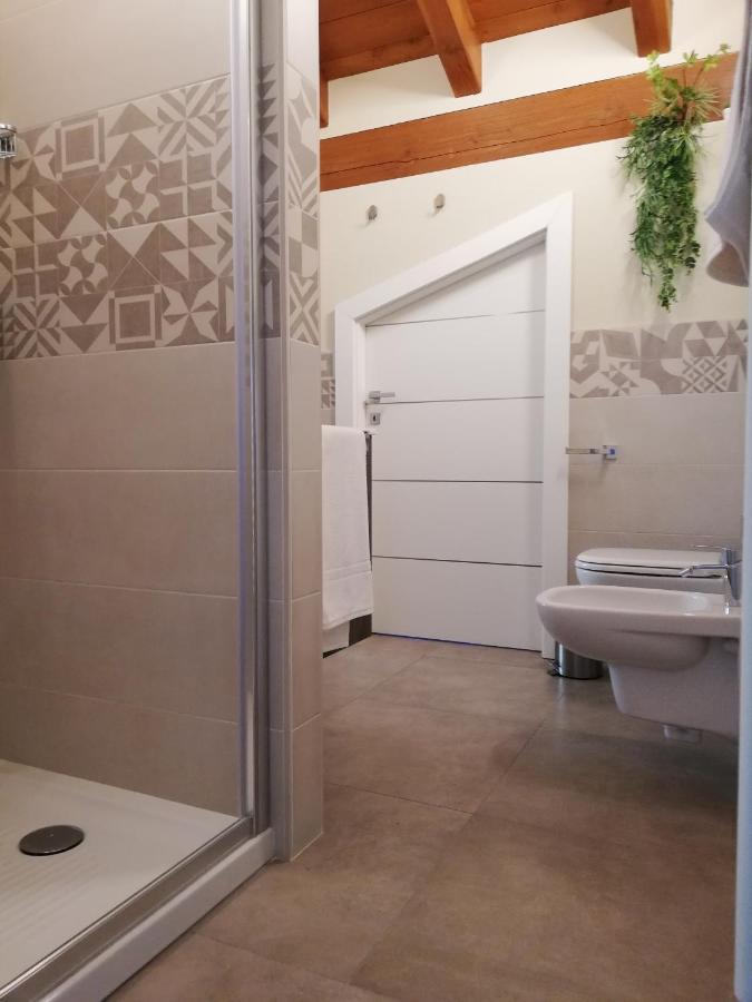 A&G Apartment Aosta - Elegante Casa 100 Mq Su Due Piani Con Wi-Fi-Giardino-Parcheggio Dış mekan fotoğraf