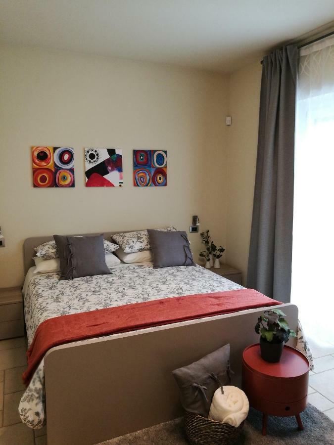 A&G Apartment Aosta - Elegante Casa 100 Mq Su Due Piani Con Wi-Fi-Giardino-Parcheggio Dış mekan fotoğraf