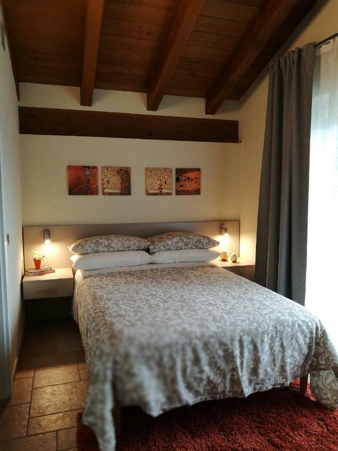 A&G Apartment Aosta - Elegante Casa 100 Mq Su Due Piani Con Wi-Fi-Giardino-Parcheggio Dış mekan fotoğraf